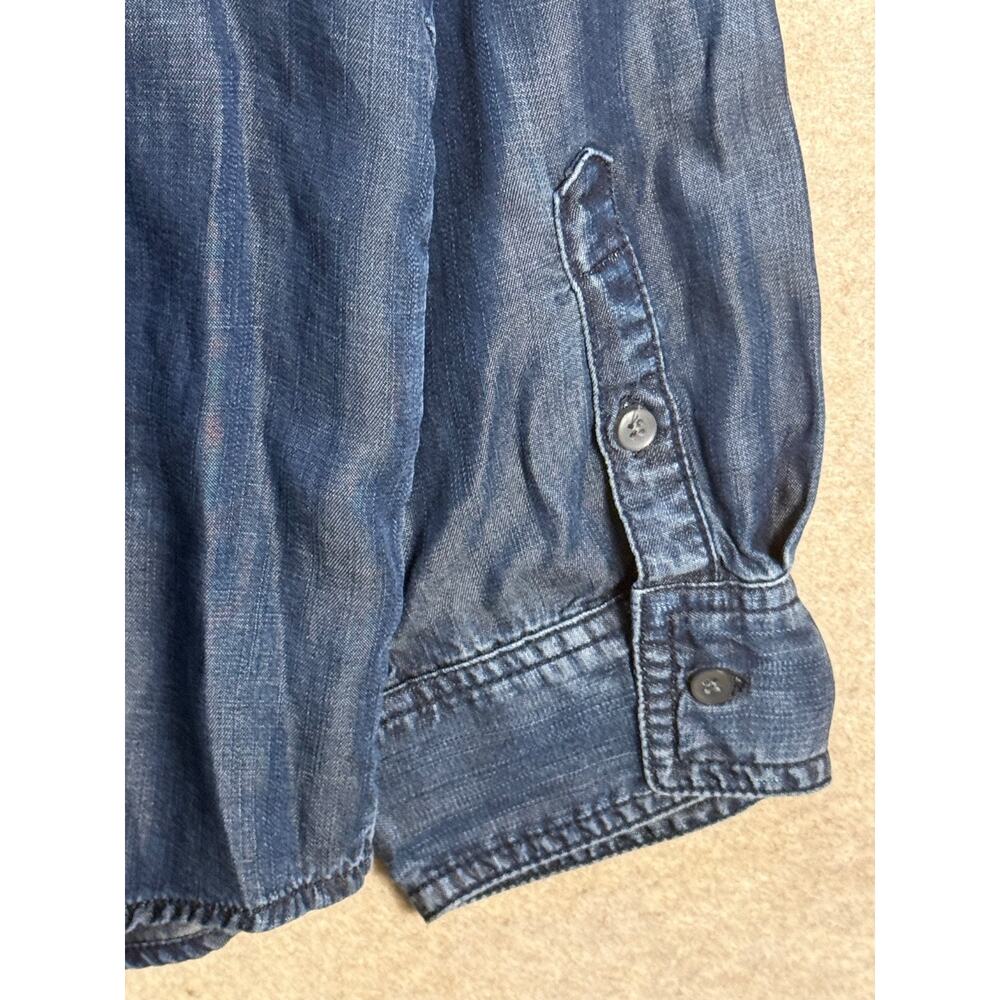 Chico's Sz 4 Lightweight Denim Button Up Shirt Blouse XXL 20/22 Tencel Lyocell - Picture 6 of 9